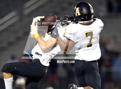 Thumbnail 3 in Apex @ Panther Creek photogallery.