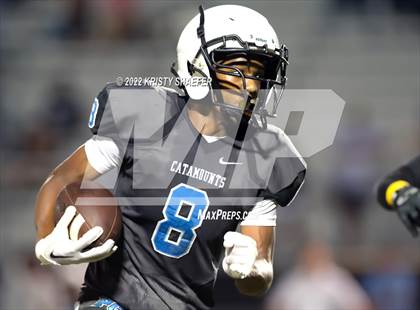 Thumbnail 3 in Apex @ Panther Creek photogallery.