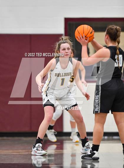 Thumbnail 1 in Quitman vs Bigelow (AAA 2A Regional 2nd round) photogallery.
