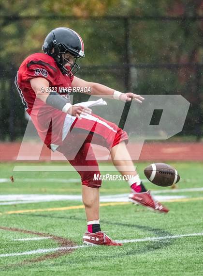 Thumbnail 3 in Natick @ Wellesley photogallery.