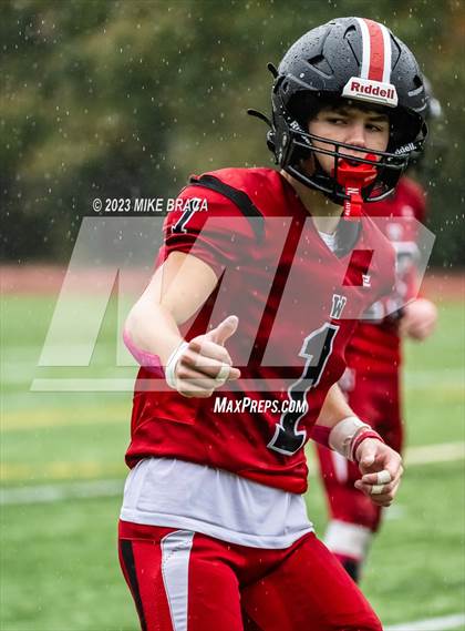 Thumbnail 1 in Natick @ Wellesley photogallery.