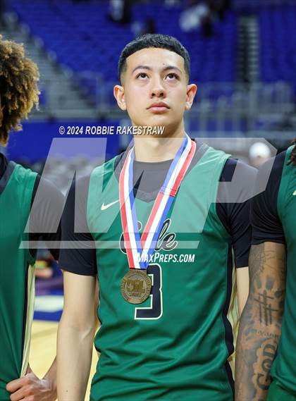 Thumbnail 3 in Cole @ Hitchcock (UIL 3A Basketball Semifinal Medal Ceremony) photogallery.
