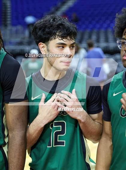 Thumbnail 3 in Cole @ Hitchcock (UIL 3A Basketball Semifinal Medal Ceremony) photogallery.