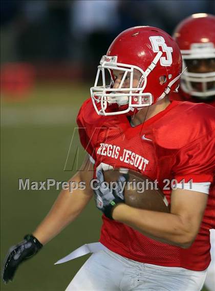 Thumbnail 1 in Valor Christian @ Regis Jesuit photogallery.