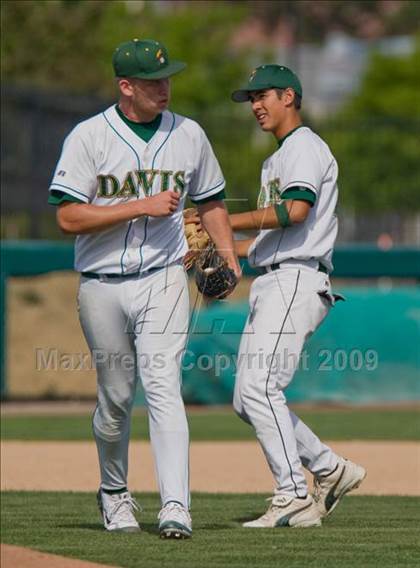 Thumbnail 1 in Davis vs. Tracy (CIF SJS D1 Playoffs) photogallery.