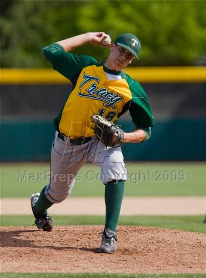 Thumbnail 1 in Davis vs. Tracy (CIF SJS D1 Playoffs) photogallery.