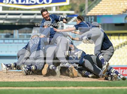 Thumbnail 3 in Chatsworth vs. Birmingham (LA City Section D1 Final) photogallery.