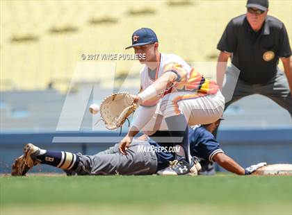 Thumbnail 3 in Chatsworth vs. Birmingham (LA City Section D1 Final) photogallery.