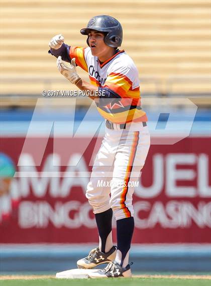 Thumbnail 2 in Chatsworth vs. Birmingham (LA City Section D1 Final) photogallery.