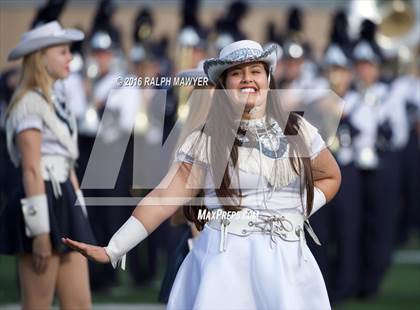 Thumbnail 3 in Boerne-Champion vs. Calallen (UIL 5A Regionial Playoff) photogallery.