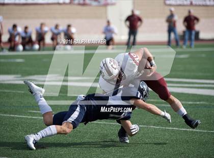 Thumbnail 3 in Boerne-Champion vs. Calallen (UIL 5A Regionial Playoff) photogallery.