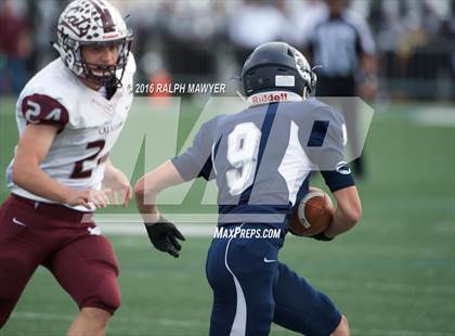 Thumbnail 3 in Boerne-Champion vs. Calallen (UIL 5A Regionial Playoff) photogallery.