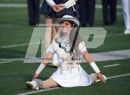 Thumbnail 2 in Boerne-Champion vs. Calallen (UIL 5A Regionial Playoff) photogallery.