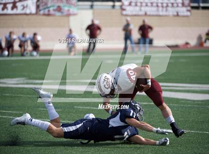 Thumbnail 1 in Boerne-Champion vs. Calallen (UIL 5A Regionial Playoff) photogallery.