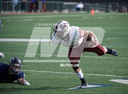 Thumbnail 3 in Boerne-Champion vs. Calallen (UIL 5A Regionial Playoff) photogallery.