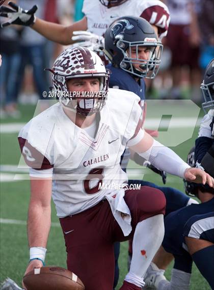 Thumbnail 1 in Boerne-Champion vs. Calallen (UIL 5A Regionial Playoff) photogallery.