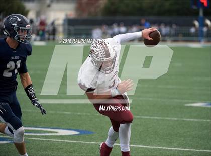 Thumbnail 2 in Boerne-Champion vs. Calallen (UIL 5A Regionial Playoff) photogallery.