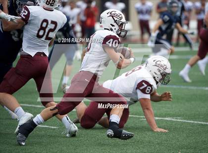 Thumbnail 3 in Boerne-Champion vs. Calallen (UIL 5A Regionial Playoff) photogallery.
