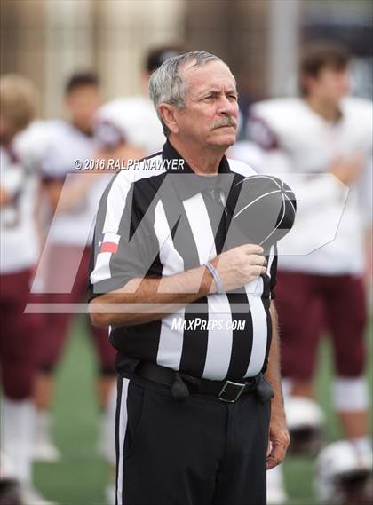Thumbnail 2 in Boerne-Champion vs. Calallen (UIL 5A Regionial Playoff) photogallery.