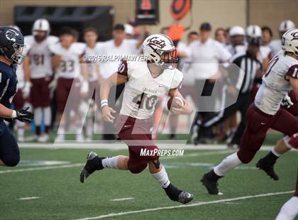 Thumbnail 1 in Boerne-Champion vs. Calallen (UIL 5A Regionial Playoff) photogallery.