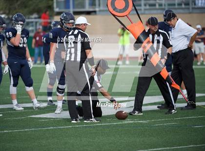 Thumbnail 2 in Boerne-Champion vs. Calallen (UIL 5A Regionial Playoff) photogallery.