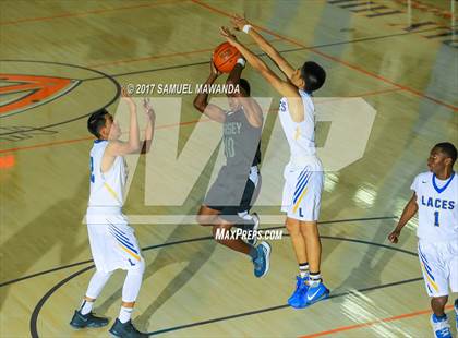 Thumbnail 3 in Dorsey vs  Los Angeles CES (77th Annual Beverly Hills Tournament) photogallery.