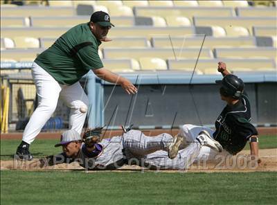 Thumbnail 3 in Bell vs. Granada Hills (CIF LA City Section Invitational) photogallery.