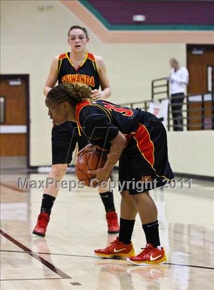 Thumbnail 1 in Monarch vs. Riverdale Baptist (Nike Tournament of Champions) photogallery.