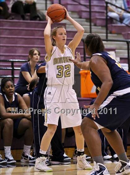 Thumbnail 3 in Monarch vs. Riverdale Baptist (Nike Tournament of Champions) photogallery.