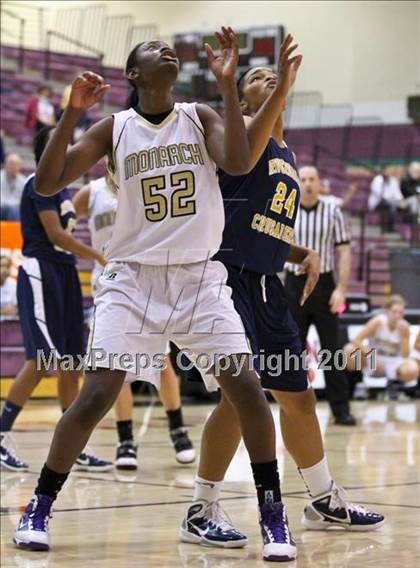 Thumbnail 3 in Monarch vs. Riverdale Baptist (Nike Tournament of Champions) photogallery.