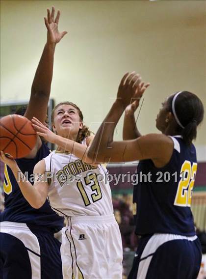 Thumbnail 1 in Monarch vs. Riverdale Baptist (Nike Tournament of Champions) photogallery.