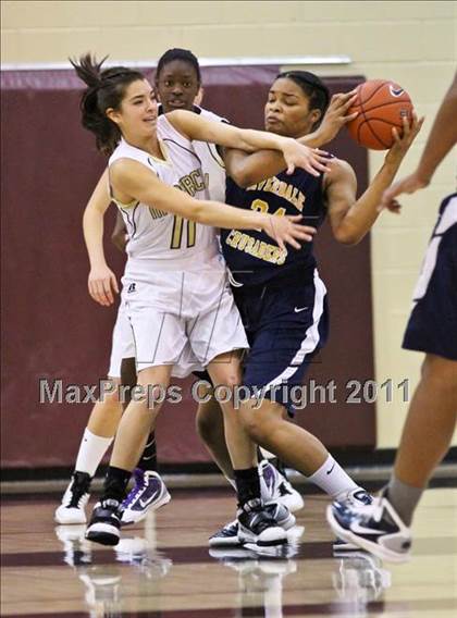 Thumbnail 3 in Monarch vs. Riverdale Baptist (Nike Tournament of Champions) photogallery.