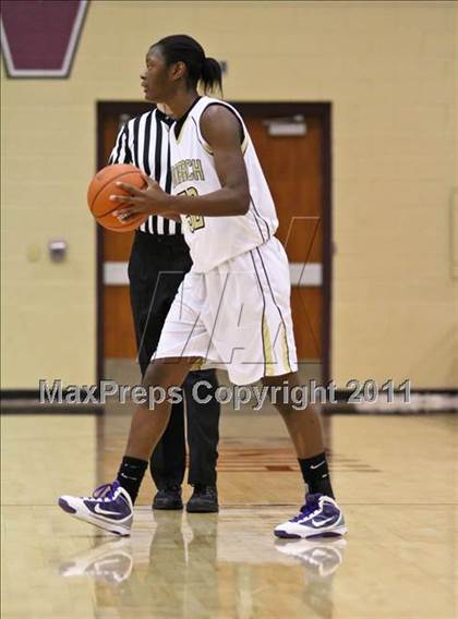 Thumbnail 3 in Monarch vs. Riverdale Baptist (Nike Tournament of Champions) photogallery.