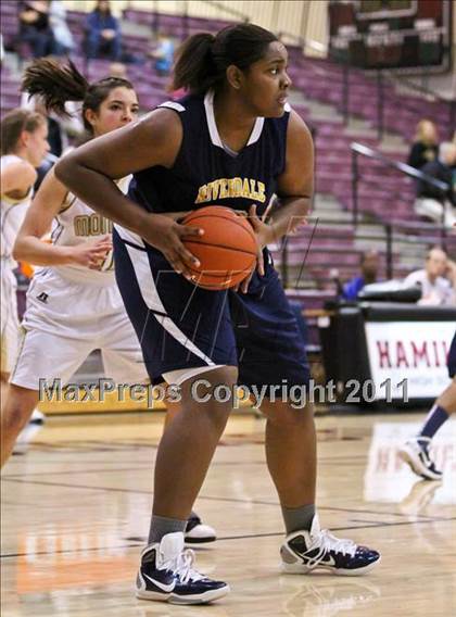 Thumbnail 1 in Monarch vs. Riverdale Baptist (Nike Tournament of Champions) photogallery.