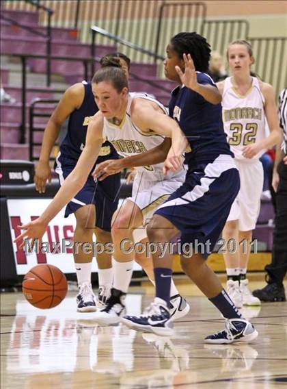 Thumbnail 3 in Monarch vs. Riverdale Baptist (Nike Tournament of Champions) photogallery.