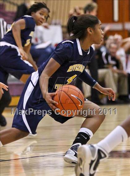 Thumbnail 3 in Monarch vs. Riverdale Baptist (Nike Tournament of Champions) photogallery.