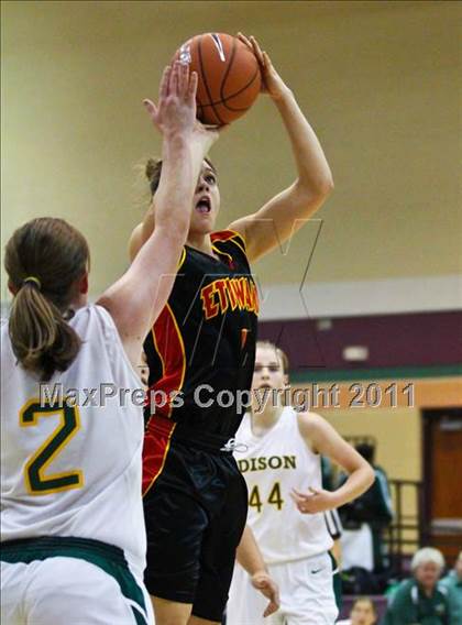 Thumbnail 3 in Monarch vs. Riverdale Baptist (Nike Tournament of Champions) photogallery.