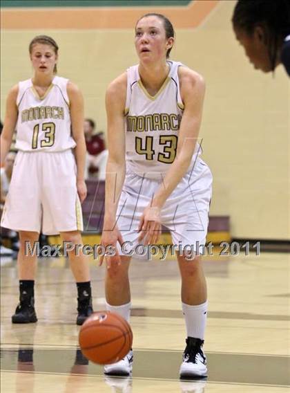 Thumbnail 2 in Monarch vs. Riverdale Baptist (Nike Tournament of Champions) photogallery.