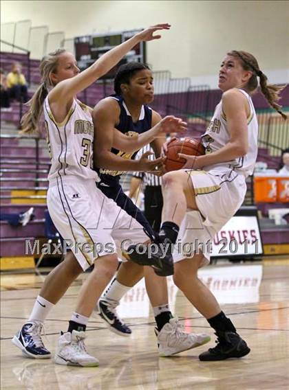 Thumbnail 2 in Monarch vs. Riverdale Baptist (Nike Tournament of Champions) photogallery.