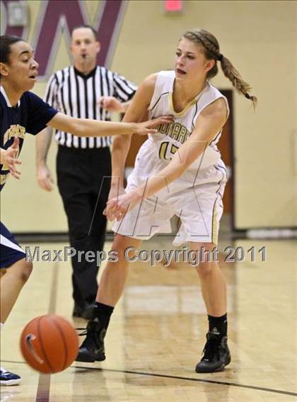 Thumbnail 2 in Monarch vs. Riverdale Baptist (Nike Tournament of Champions) photogallery.