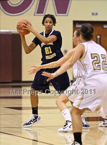 Thumbnail 3 in Monarch vs. Riverdale Baptist (Nike Tournament of Champions) photogallery.
