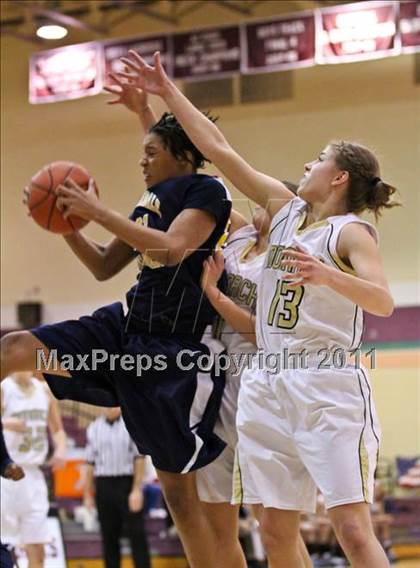 Thumbnail 1 in Monarch vs. Riverdale Baptist (Nike Tournament of Champions) photogallery.