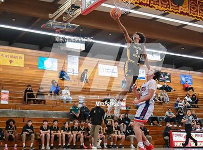 Thumbnail 2 in Montgomery vs. Temecula Valley photogallery.