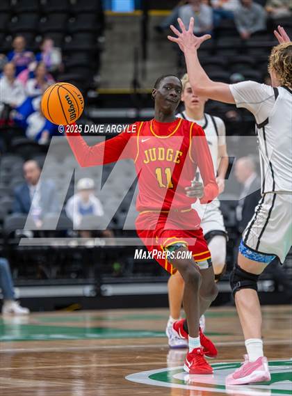 Thumbnail 2 in Judge Memorial Catholic vs Canyon View (UHSAA 3A Quarterfinal) photogallery.