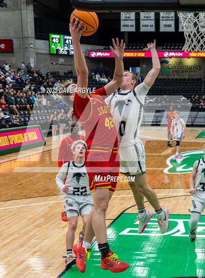 Thumbnail 1 in Judge Memorial Catholic vs Canyon View (UHSAA 3A Quarterfinal) photogallery.