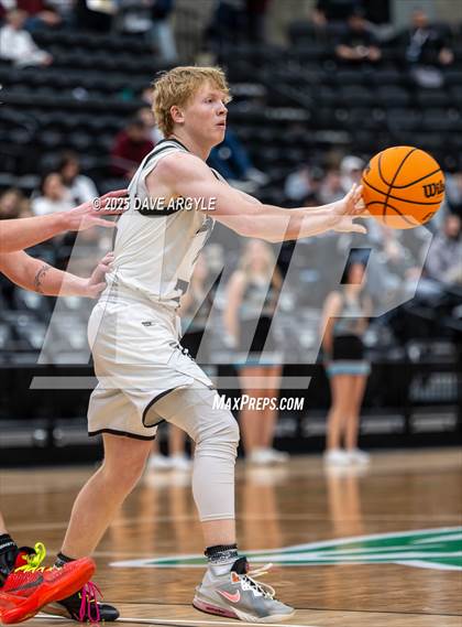 Thumbnail 2 in Judge Memorial Catholic vs Canyon View (UHSAA 3A Quarterfinal) photogallery.