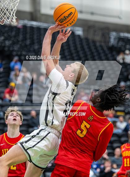 Thumbnail 2 in Judge Memorial Catholic vs Canyon View (UHSAA 3A Quarterfinal) photogallery.