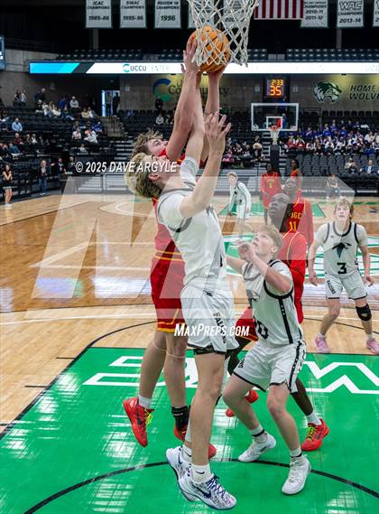 Thumbnail 3 in Judge Memorial Catholic vs Canyon View (UHSAA 3A Quarterfinal) photogallery.