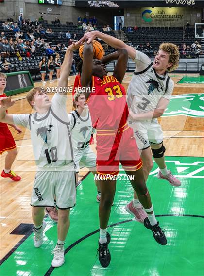 Thumbnail 2 in Judge Memorial Catholic vs Canyon View (UHSAA 3A Quarterfinal) photogallery.