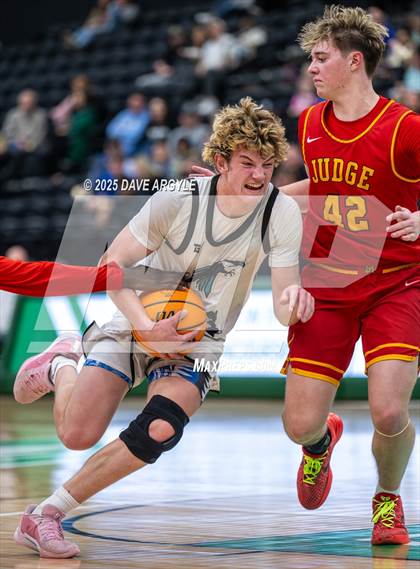 Thumbnail 2 in Judge Memorial Catholic vs Canyon View (UHSAA 3A Quarterfinal) photogallery.